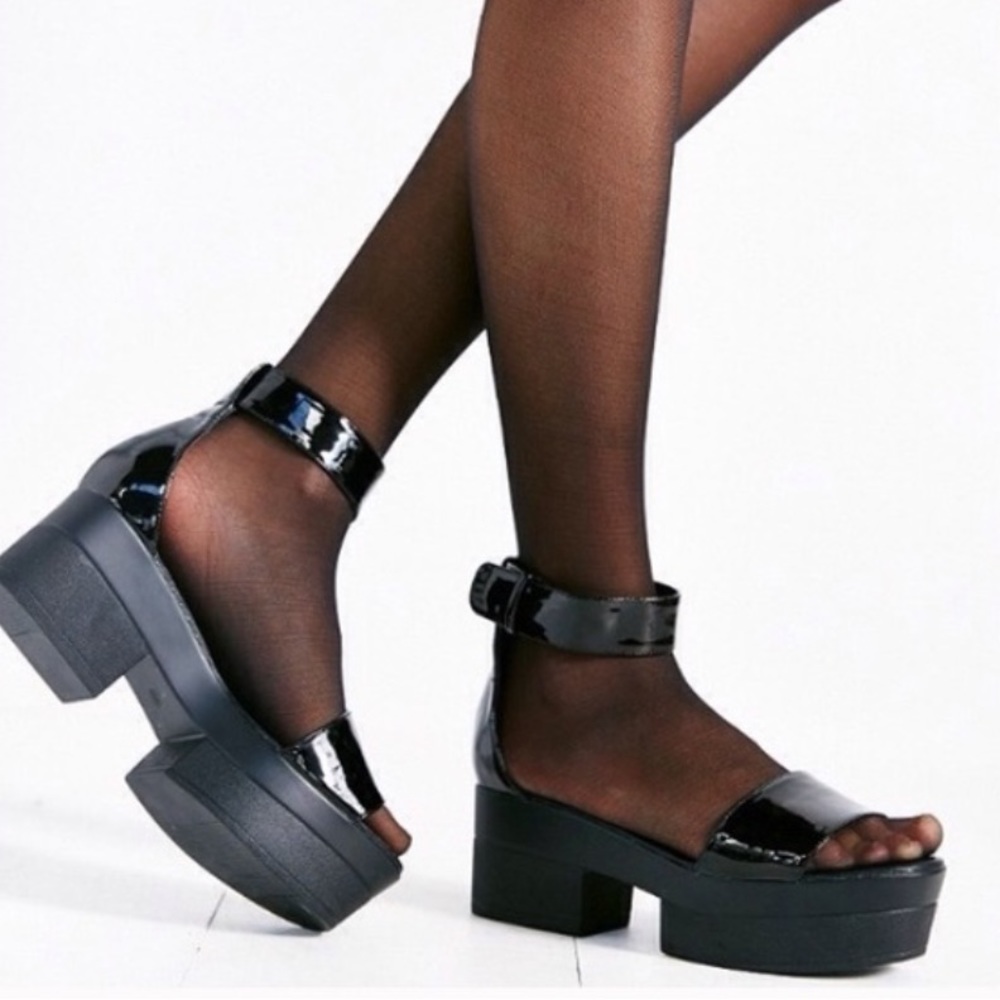 Silence & Noise Platform Sandals
